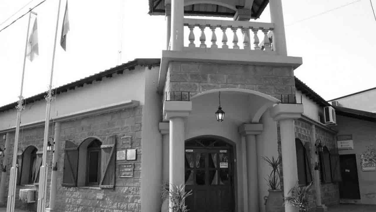 Intendente congeló su sueldo y anunció incorporación de suma fija al salario municipal