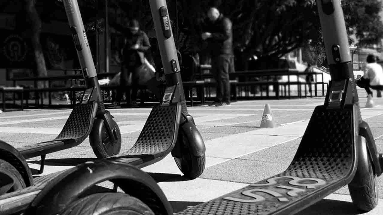 El detalle de la ley que buscará regular el uso de monopatines eléctricos en Entre Ríos