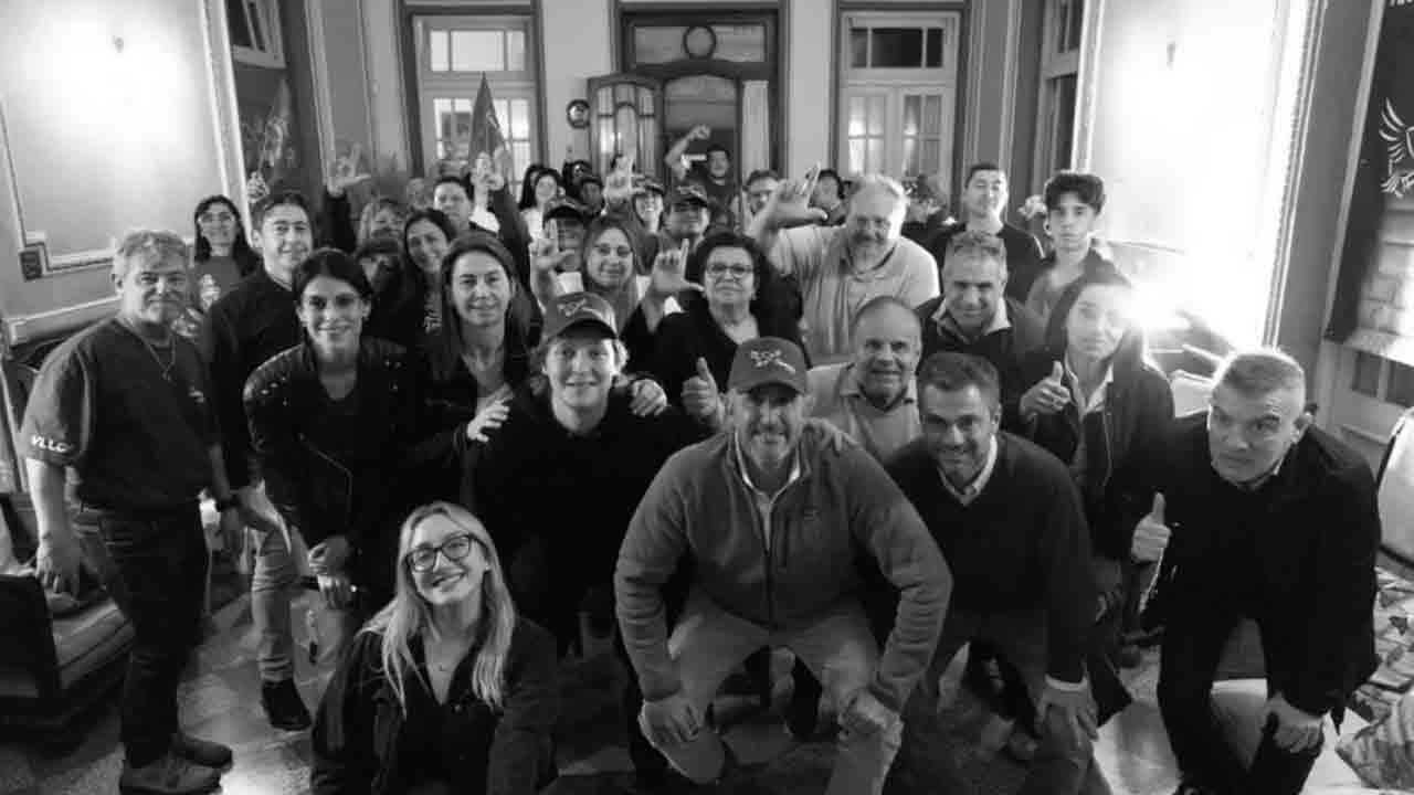 En Paraná y La Paz, la Alianza La Libertad Avanza realizó encuentros con la militancia