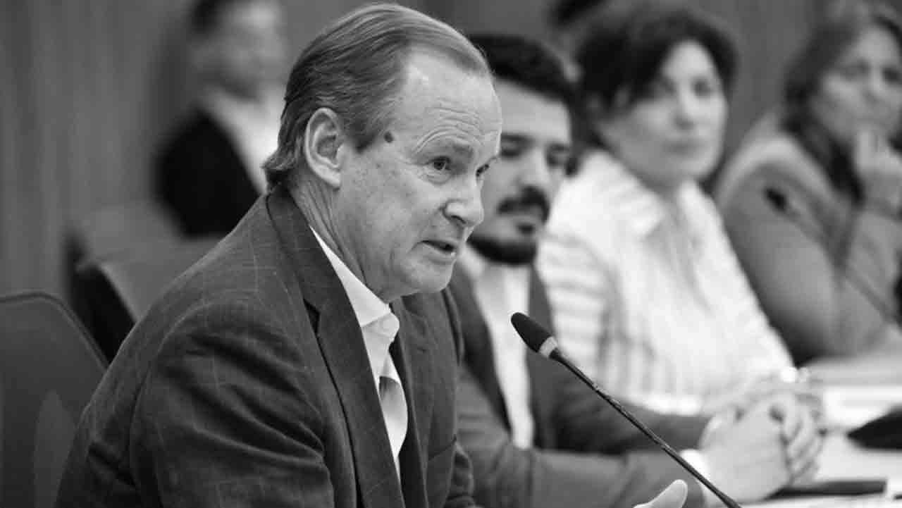 Reunido con Frigerio, Bordet rechazó la idea de una “pesada herencia”