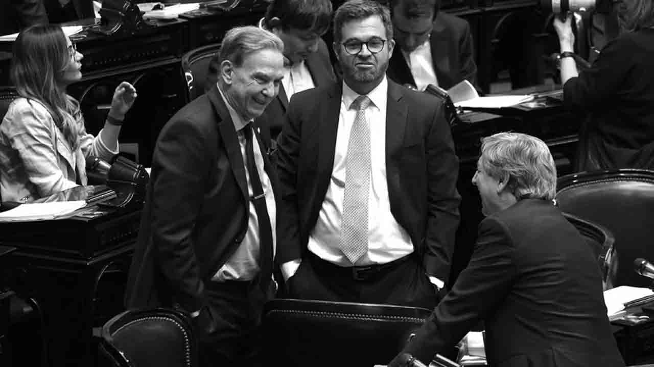 Pichetto pidió una renovación profunda del peronismo y arma con entrerriano, opción peronista