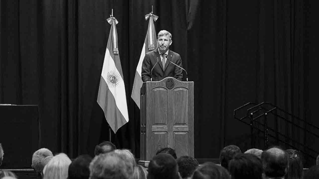 Los puntos más destacados del discurso de Frigerio en la Asamblea Legislativa